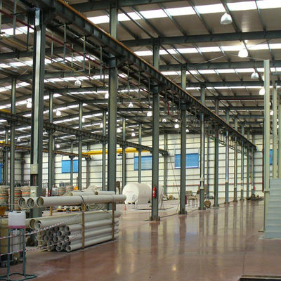 Almacén de estructuras de acero con certificado ISO