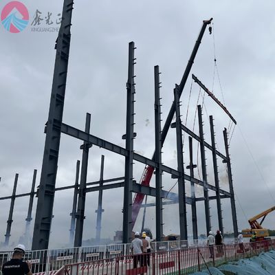 Edificios prefabricados de almacenes de acero con vigas de acero pintadas Certificado CE