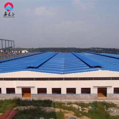 Edificios prefabricados de almacenes de acero con vigas de acero pintadas Certificado CE
