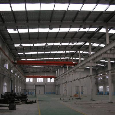Edificios de oficinas con marco de acero OEM C Construcción de marcos de acero de purlin