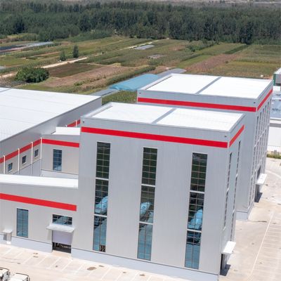 Almacén de estructura de acero ASTM Q355B con aislamiento acústico