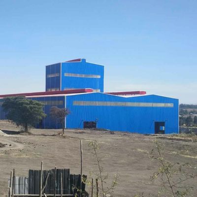 Taller de estructura de acero personalizado con ventanas de PVC y estructura en H