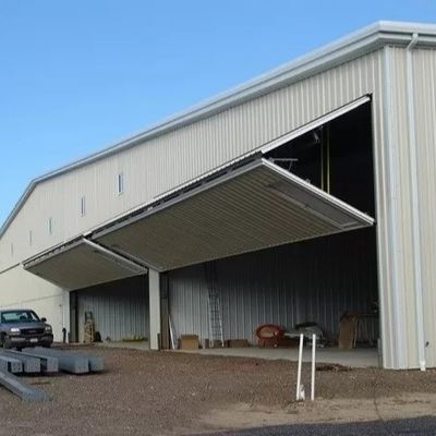 Hangar de acero estructural de ODM Resistencia a la corrosión modular Hangar de aeronaves prefabricado