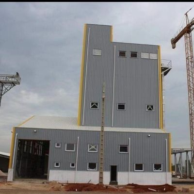 Q355B Casas prefabricadas de acero Almacén prefabricado de acero personalizado