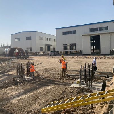 Q355B Casas prefabricadas de acero Almacén prefabricado de acero personalizado
