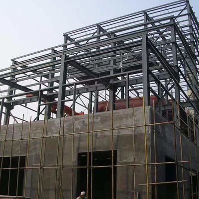 Construcción de edificios para almacén/taller