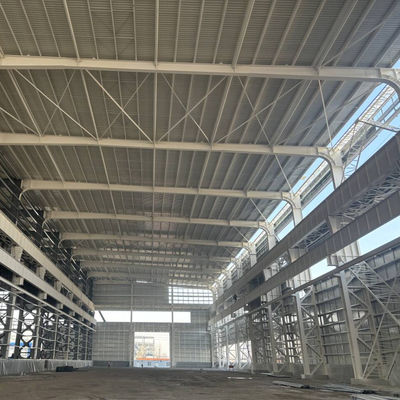 Casas prefabricadas residenciales de acero Plata de acero o paneles de sandwich Techo y pared para soluciones de vivienda de larga duración