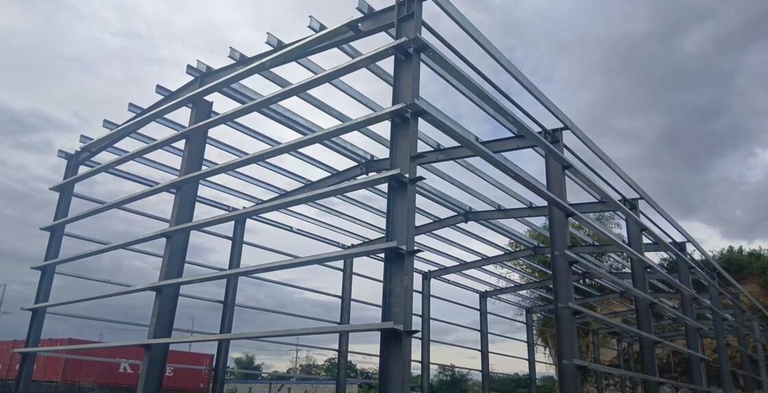 Professional Metal Fabrication Workshop Providing Custom Sheet Metal Welding Cutting and Assembly Solutions for Industrial