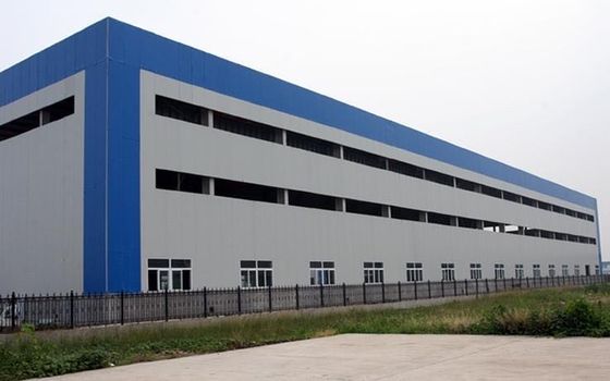 China Taller de almacenamiento de estructuras prefabricadas de acero a medida